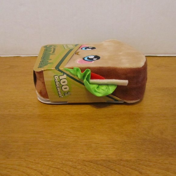 Squeezamals Picnic Pack Sandwich Stuffed Plush Toy - Picture 5 of 8